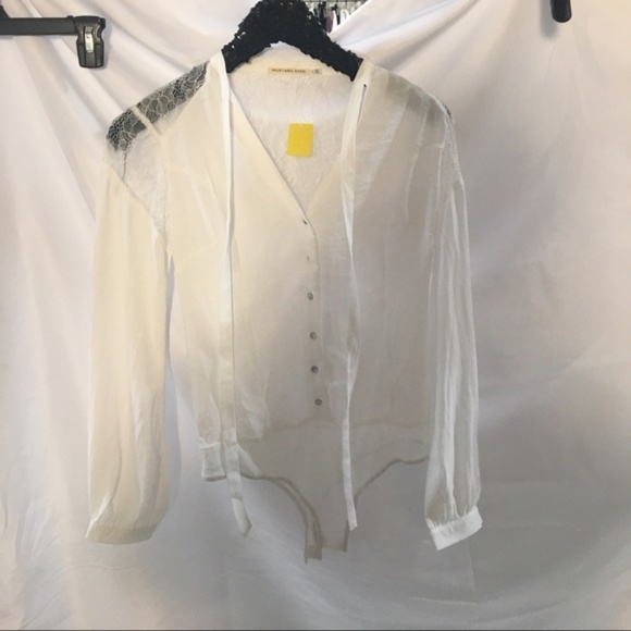 GORGEOUS WHITE BODYSUIT WITH SHEER LACE BACK S - Picture 4 of 4